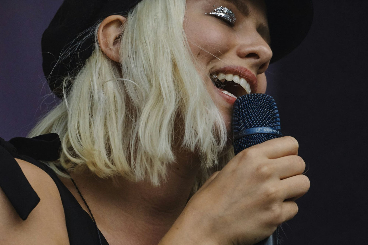 Tiny Desk Live Series – Artist Spotlight Package